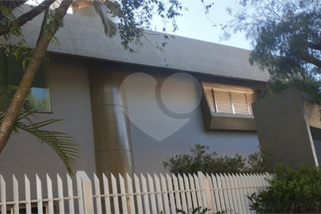 Casa à venda com 4 quartos, sendo 3 suítes,  em Vila Maria, Itapetininga, SP