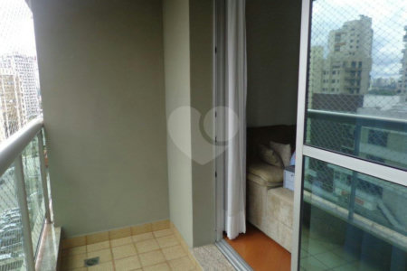 Apartamento à venda com 3 quartos, sendo 1 suíte, em Jardim Londrina, São Paulo, SP