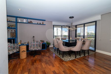 Apartamento à venda com 3 suítes em Alto da Boa Vista, São Paulo, SP