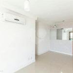 Apartamento à venda com 2 quartos, sendo 1 suíte,  em Rio Comprido, Rio de Janeiro, RJ
