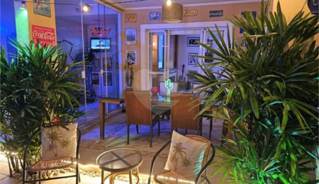 Casa à venda ou para alugar com 4 quartos, sendo 2 suítes,  no condomínio Palmeiras Imperiais Private House, São Paulo - SP