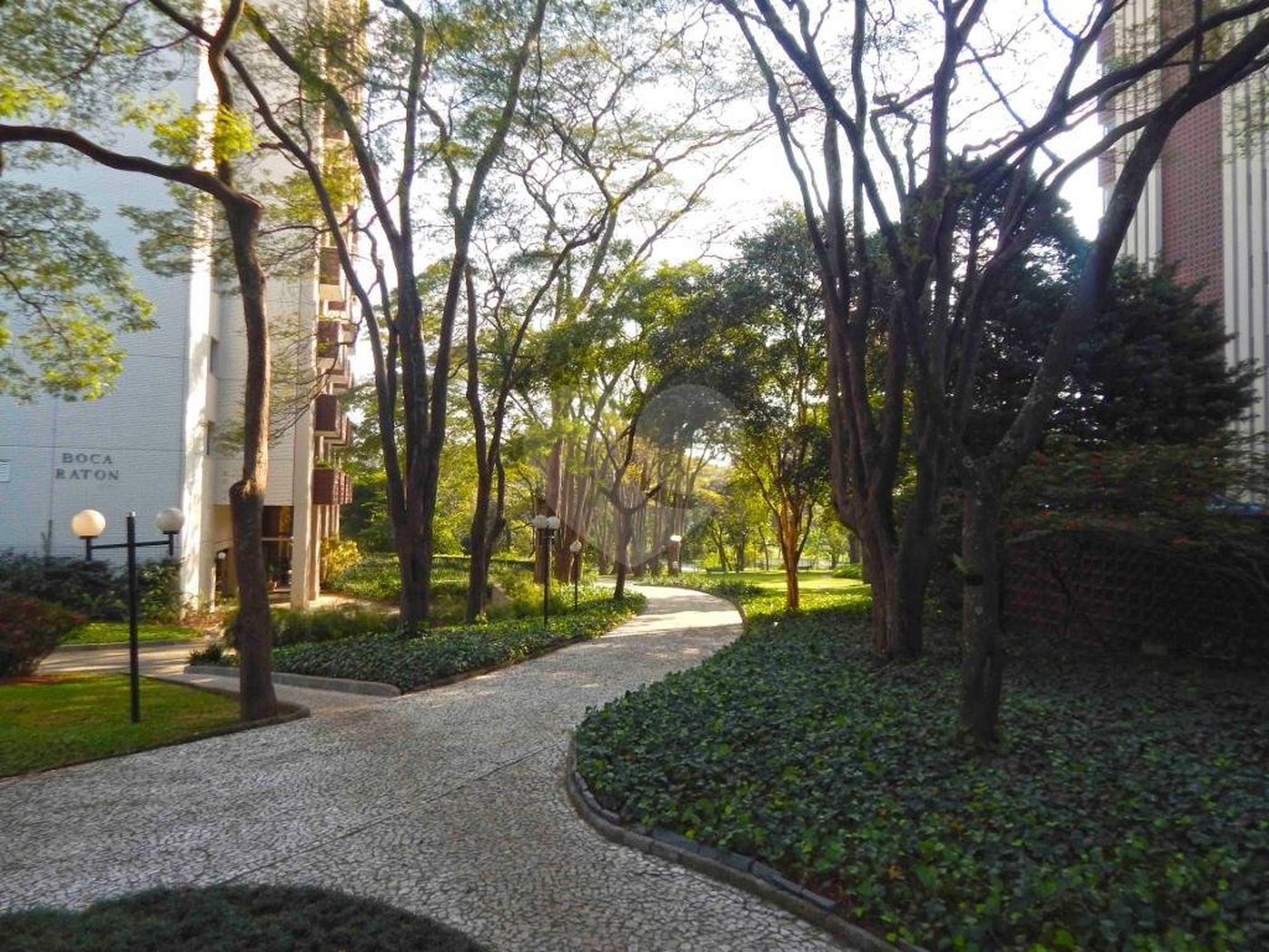 Apartamento à venda com 4 suítes em Jardim Marajoara, São Paulo, SP