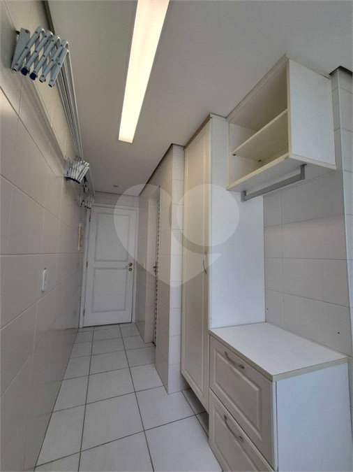 Apartamento para alugar com 3 quartos, sendo 2 suítes, em Brooklin Paulista, São Paulo, SP
