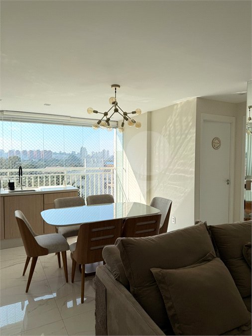 Apartamento à venda com 2 quartos em Parque Industrial Tomas Edson, São Paulo, SP