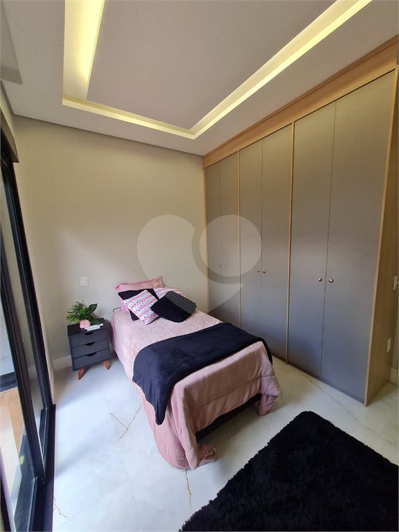 Casa à venda com 3 suítes no condomínio Residencial Duas Marias, Indaiatuba - SP