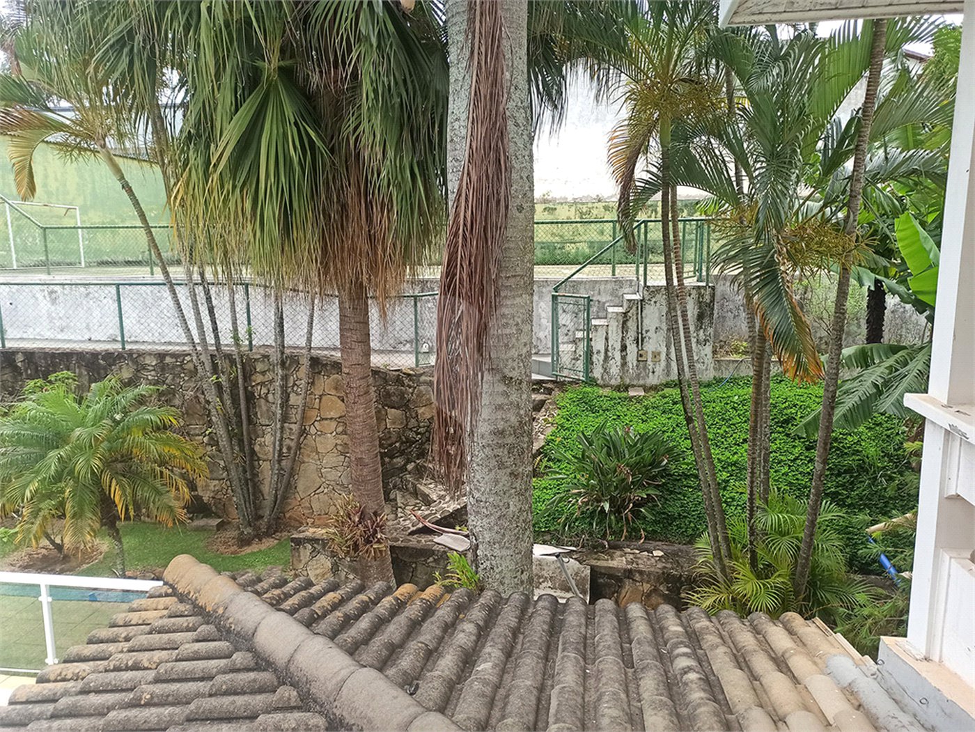 Casa à venda ou para alugar com 6 quartos, sendo 4 suítes, em Jardim Itaperi, Atibaia, SP