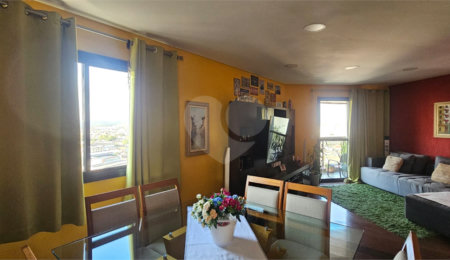 Apartamento à venda com 3 suítes em Sítio São José, Suzano, SP