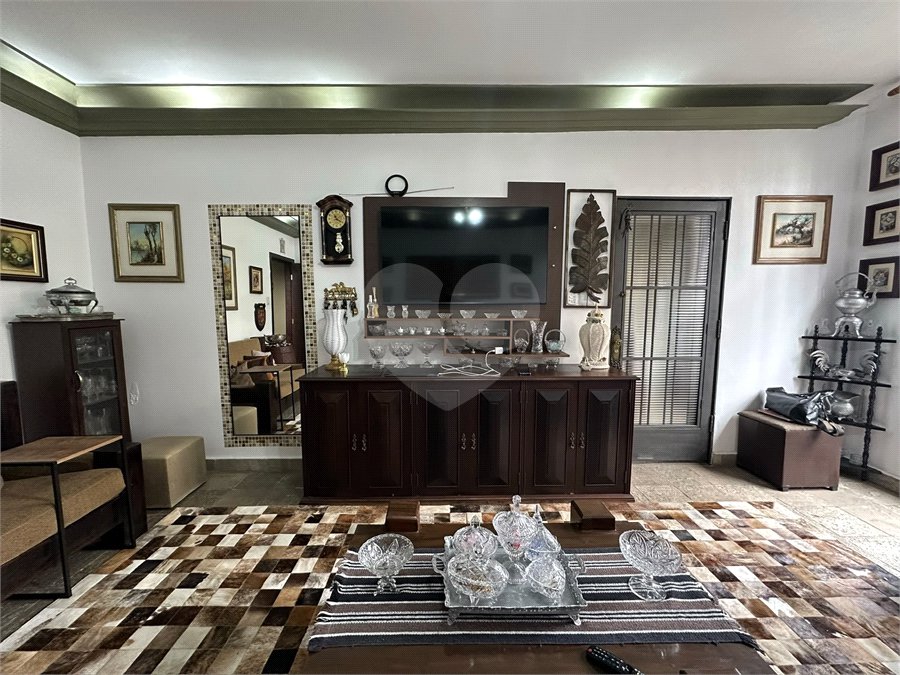 Sobrado à venda com 3 quartos em Santana, São Paulo, SP