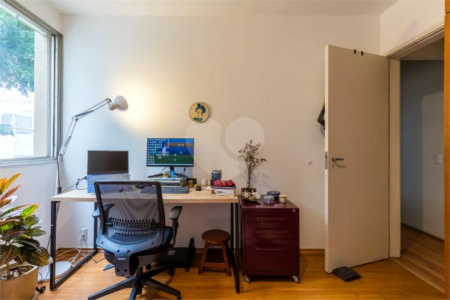 Apartamento à venda com 3 quartos, sendo 1 suíte, em Perdizes, São Paulo, SP