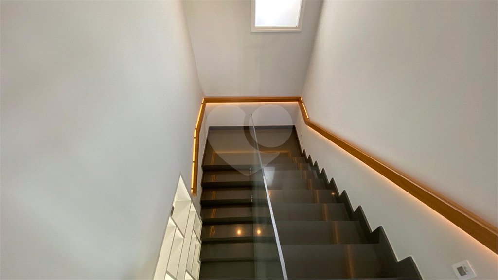 Casa à venda com 4 suítes no condomínio Portal Horizonte, Bragança Paulista - SP