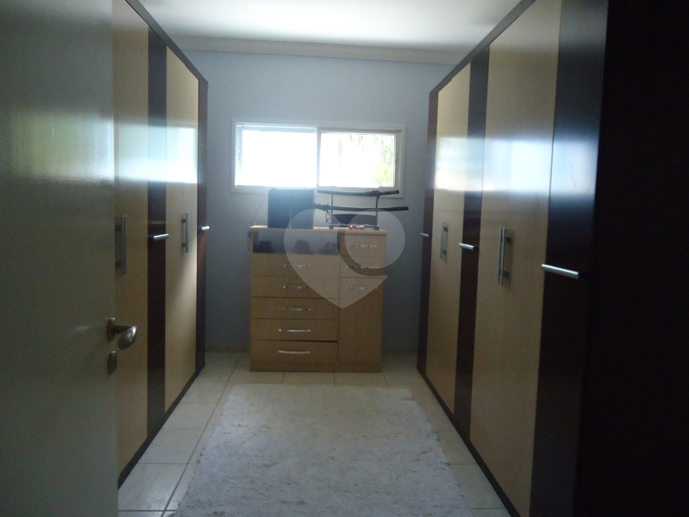 Casa à venda com 6 quartos, sendo 4 suítes,  no condomínio Monte Belo, Salto - SP