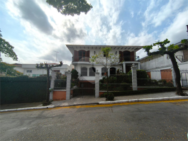 Sobrado para alugar com 4 quartos, sendo 2 suítes,  em Jardim França, São Paulo, SP