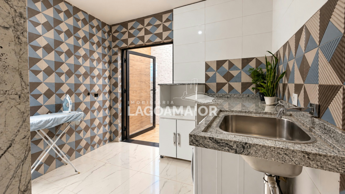 Casa à venda com 3 quartos, sendo 2 suítes, em Alto da Boa Vista, Três Lagoas - MS