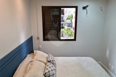 Apartamento à venda com 3 quartos, sendo 1 suíte, em Vila Olímpia, São Paulo, SP