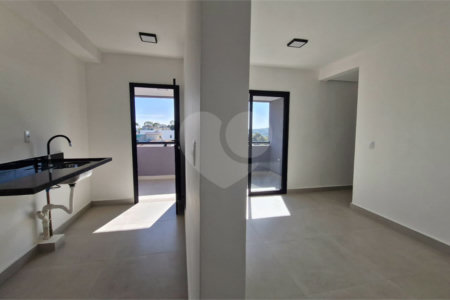 Apartamento à venda com 2 quartos, sendo 1 suíte, no Centro, Atibaia, SP