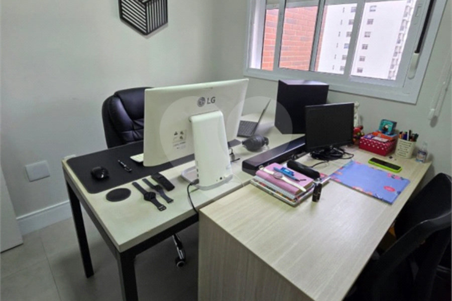 Apartamento à venda com 3 quartos, sendo 1 suíte, em Morumbi, São Paulo, SP