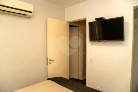 Apartamento à venda com 3 quartos, sendo 1 suíte, em Brooklin Paulista, São Paulo, SP
