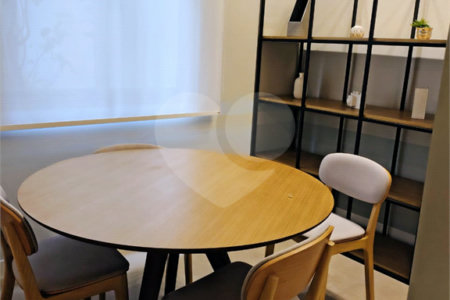 Apartamento à venda com 3 quartos, sendo 1 suíte, em Santo Amaro, São Paulo, SP
