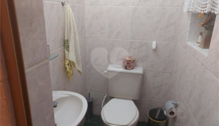 Casa à venda com 4 quartos, sendo 1 suíte,  em Lavapés, Mairiporã, SP
