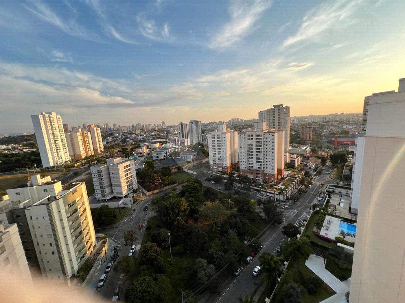 Apartamento à venda com 2 suítes em Jardim Portal da Colina, Sorocaba, SP