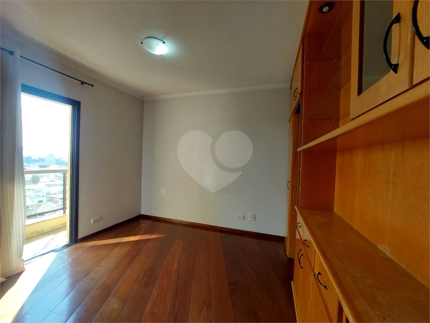 Apartamento à venda com 3 quartos, sendo 1 suíte, em Parque São Domingos, São Paulo, SP