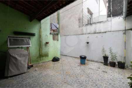 Casa à venda com 2 quartos, sendo 1 suíte, em Jardim Santa Clara, Guarulhos, SP