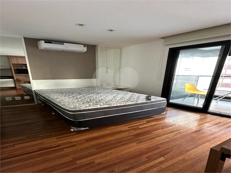 Apartamento à venda ou para alugar com 1 quarto em Vila Olímpia, São Paulo, SP