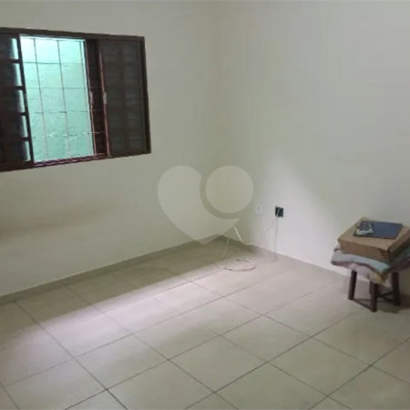 Casa à venda com 3 quartos em Jardim Santa Júlia, São José dos Campos, SP