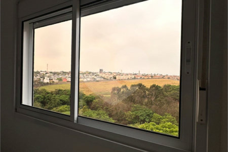 Apartamento Mobiliado de 2 Dormitórios com Suíte no Edifício Valentina Park Venda