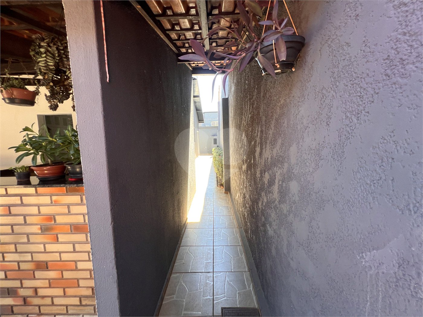Casa à venda com 3 quartos, sendo 1 suíte, em Jardim Angelica, Três Lagoas, MS