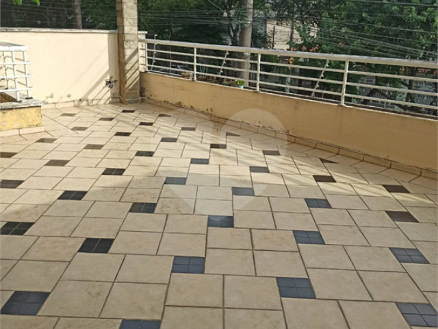 Sobrado à venda com 3 quartos, sendo 1 suíte,  em Parada Inglesa, São Paulo, SP