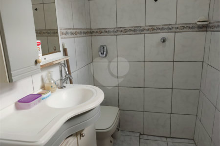 Casa à venda com 2 quartos, sendo 1 suíte, em Pinheiros, São Paulo, SP