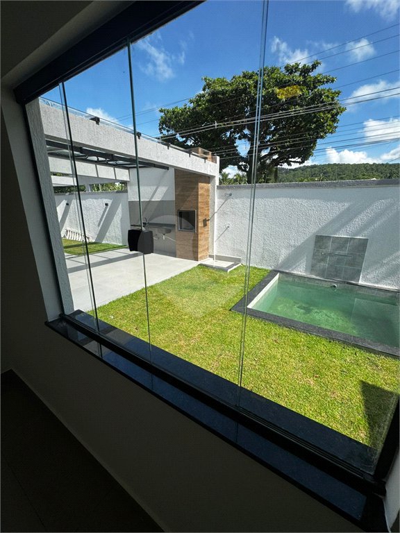 Casa à venda com 3 quartos, sendo 1 suíte, no condomínio Parque Guará, Rio de Janeiro - RJ