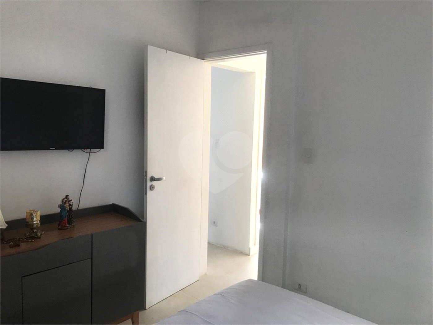 Casa à venda com 2 quartos em Interlagos, São Paulo, SP