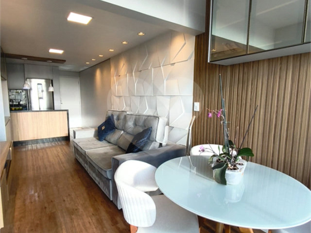 Apartamento à venda com 3 quartos, sendo 1 suíte,  em Santana, São Paulo, SP