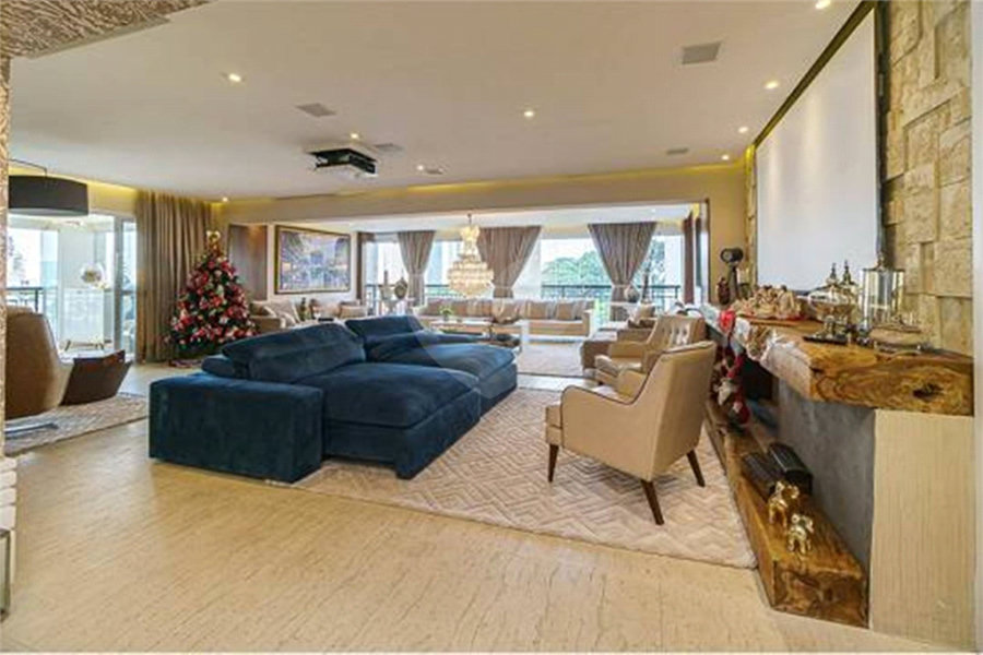 Apartamento à venda com 4 suítes em Santa Terezinha, São Paulo, SP