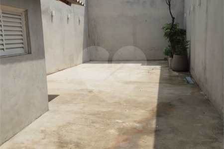 Casa Térrea à venda com 1 quarto em Vila Nivi, São Paulo, SP