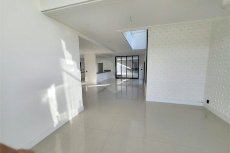 Casa à venda com 4 suítes no condomínio Alphaville Nova Esplanada 3, Votorantim - SP