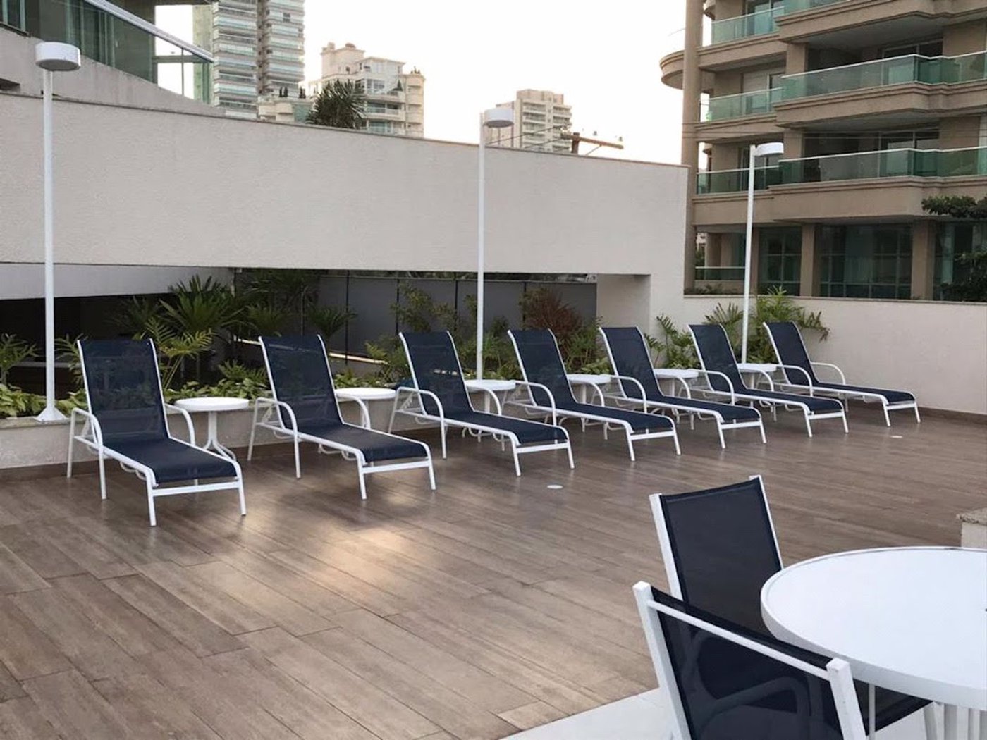 Apartamento Residencial à venda, Jardim Virginia, Guarujá - AP1792.