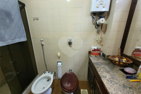 Casa à venda com 4 quartos, sendo 2 suítes, em Tijuca, Rio de Janeiro, RJ