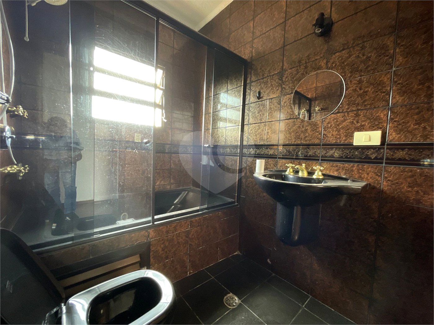 Sobrado à venda com 4 quartos, sendo 1 suíte, em Vila Nova Cachoeirinha, São Paulo, SP