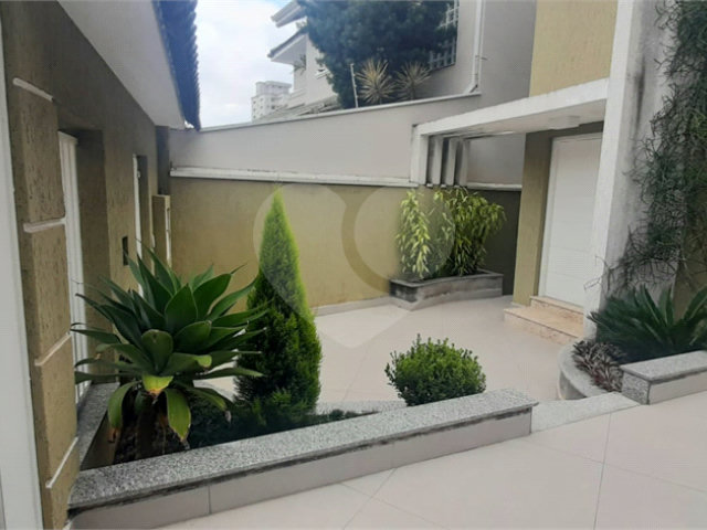 Sobrado à venda com 4 quartos, sendo 2 suítes,  em Tucuruvi, São Paulo, SP
