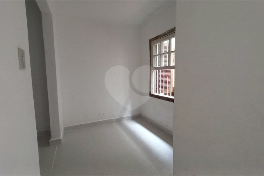 Sobrado à venda com 5 quartos em Tremembé, São Paulo, SP