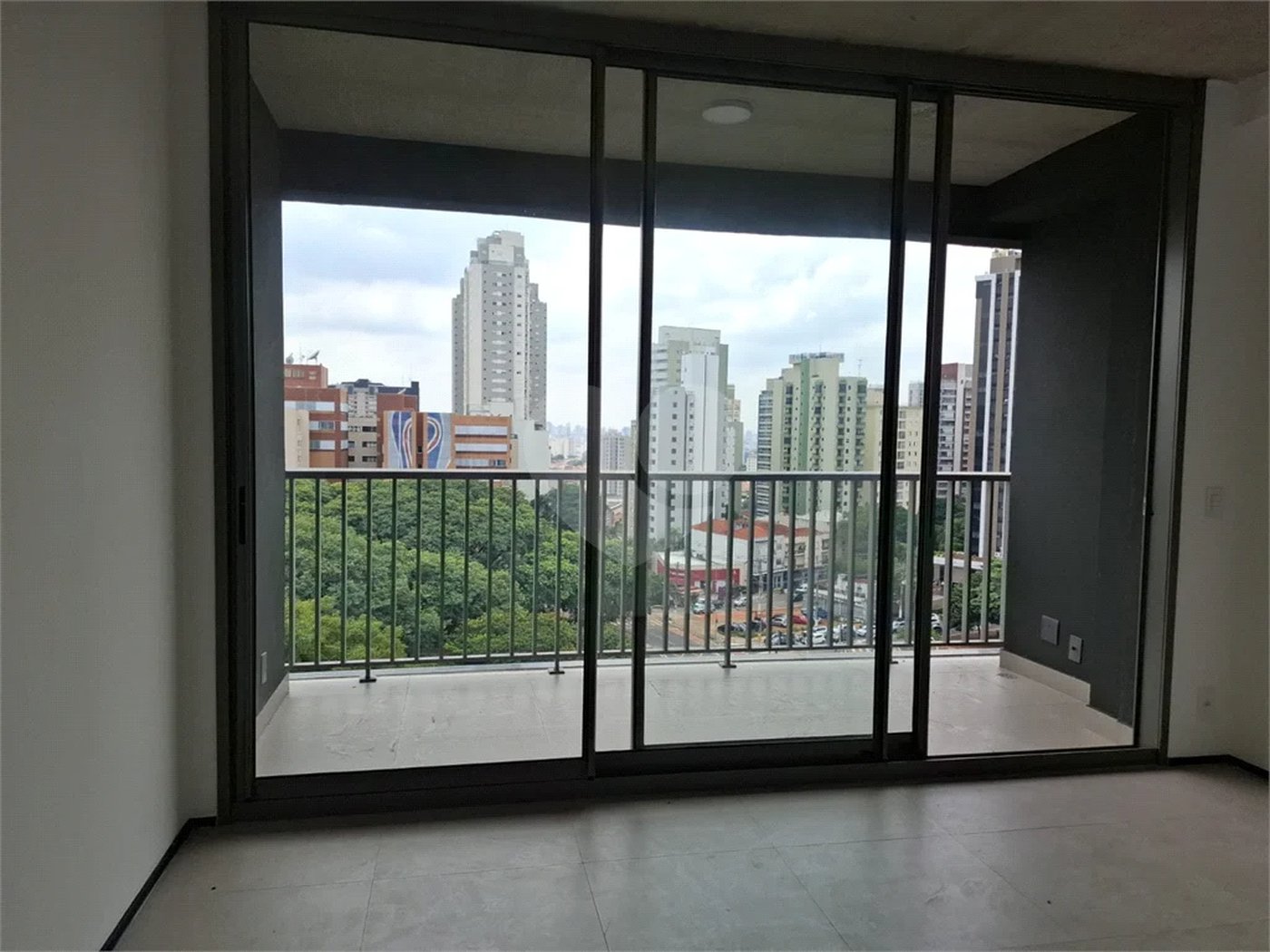 Studio na 24m² Vila Mariana
