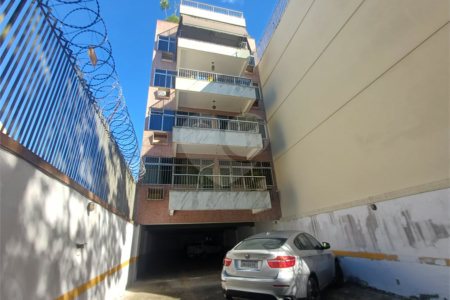 Apartamento à venda com 2 quartos, sendo 1 suíte,  em Vila Isabel, Rio de Janeiro, RJ