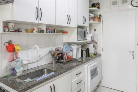 Apartamento à venda com 3 quartos, sendo 1 suíte, em Santa Teresinha, São Paulo, SP