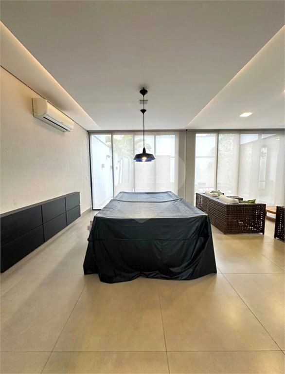 Casa à venda com 3 suítes no condomínio Amstalden Residence, Indaiatuba - SP