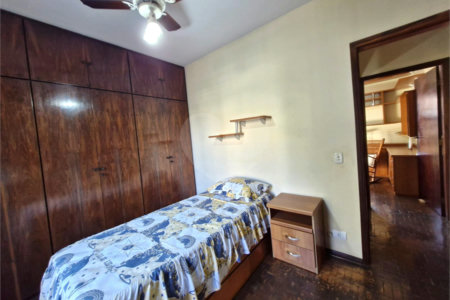 Casa à venda com 4 quartos, sendo 1 suíte, em Alto da Boa Vista, São Paulo, SP