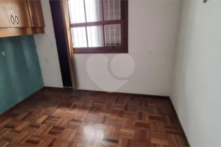 Sobrado à venda com 3 quartos, sendo 1 suíte, em Jardim Bonfiglioli, São Paulo, SP