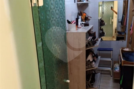 Casa à venda com 4 quartos, sendo 1 suíte, em Cidade Kemel, Poá, SP